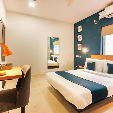 Oyo Silverkey 62075 Sanath Nagar Hotel Hyderabad Ngoại thất bức ảnh