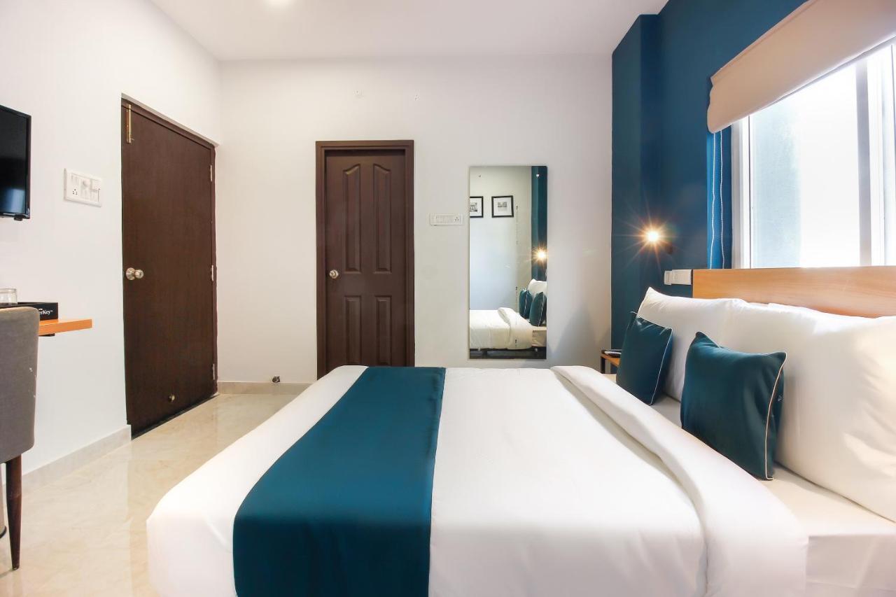 Oyo Silverkey 62075 Sanath Nagar Hotel Hyderabad Ngoại thất bức ảnh