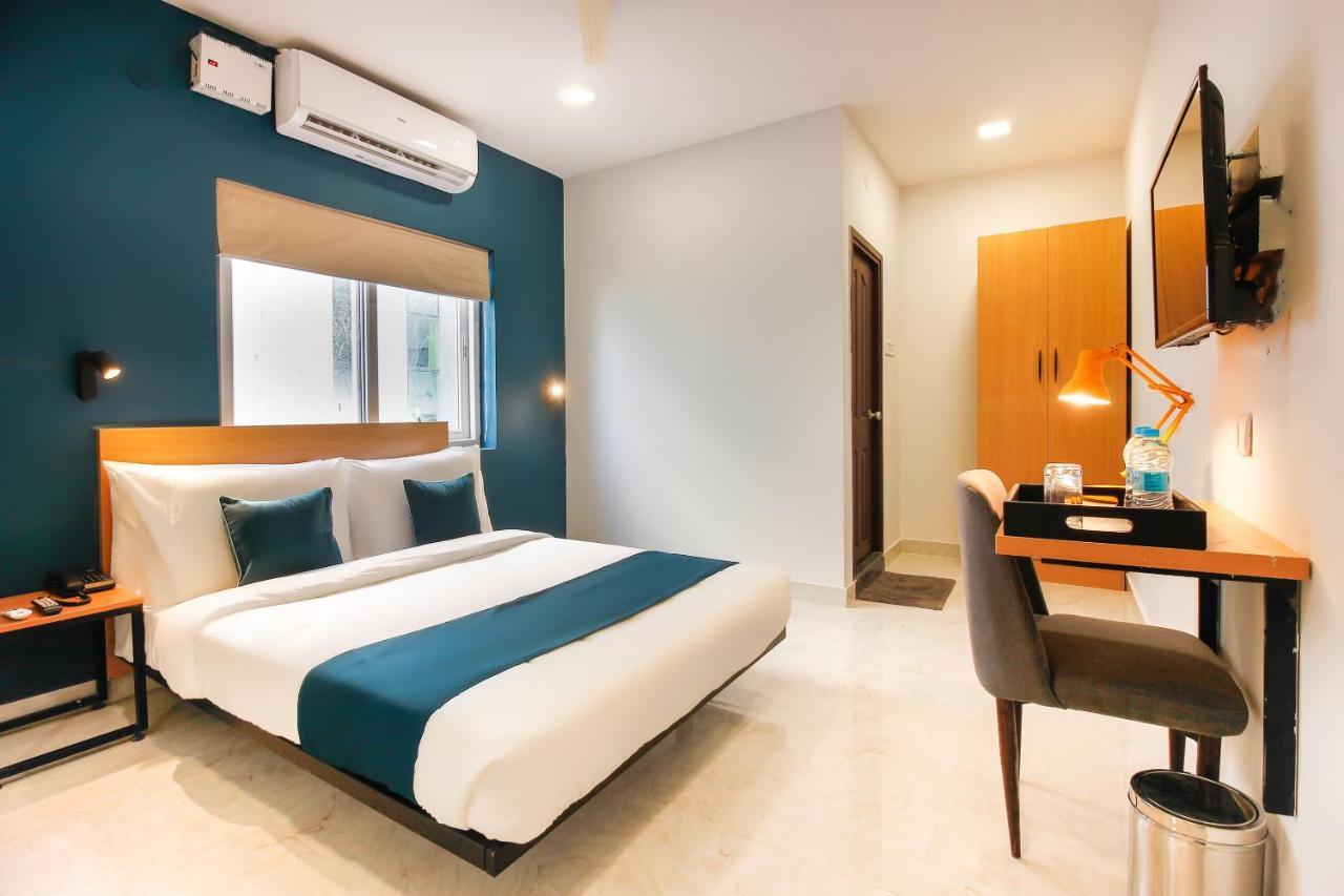 Oyo Silverkey 62075 Sanath Nagar Hotel Hyderabad Ngoại thất bức ảnh