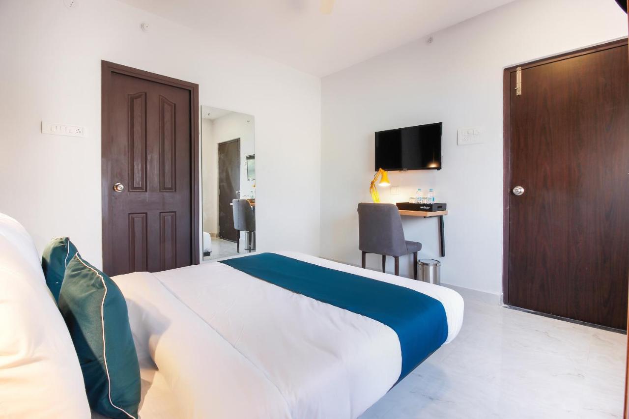 Oyo Silverkey 62075 Sanath Nagar Hotel Hyderabad Ngoại thất bức ảnh