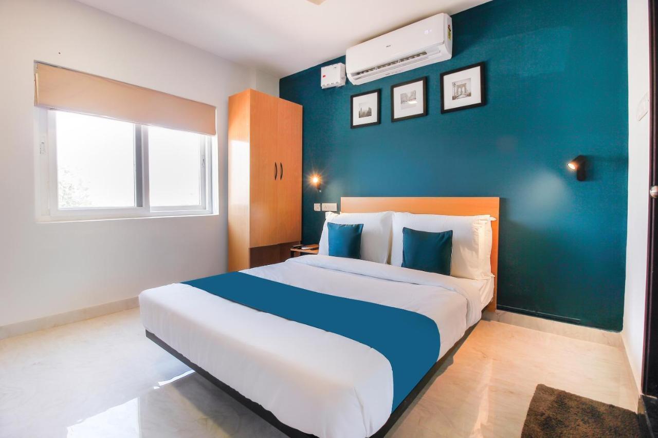 Oyo Silverkey 62075 Sanath Nagar Hotel Hyderabad Ngoại thất bức ảnh