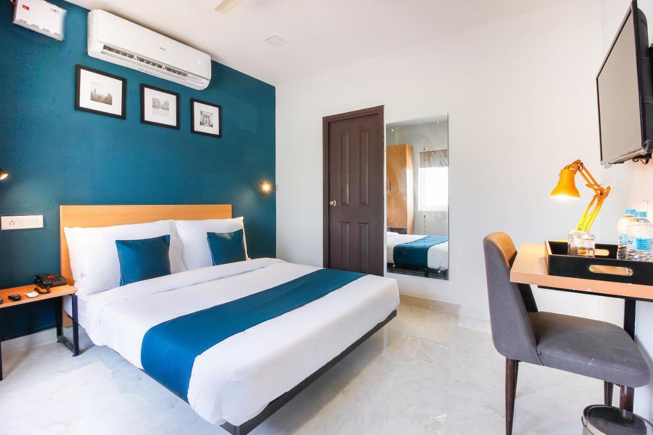 Oyo Silverkey 62075 Sanath Nagar Hotel Hyderabad Ngoại thất bức ảnh